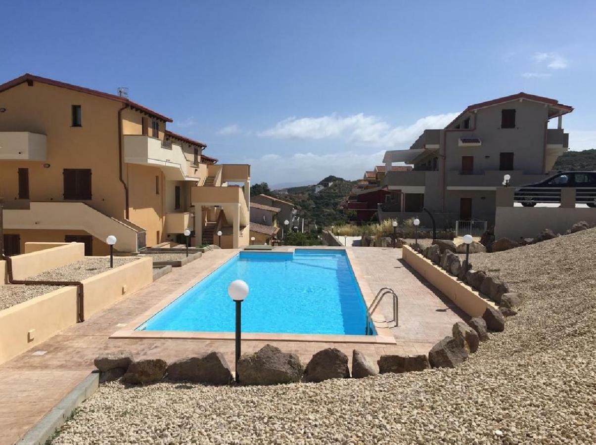 Con Vista Castelsardo